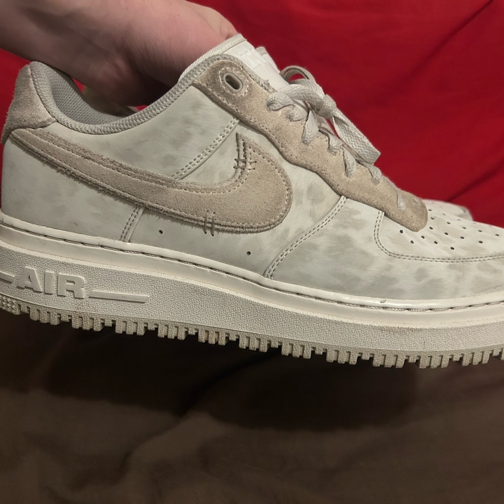 Leopard print Air Force One limited edition